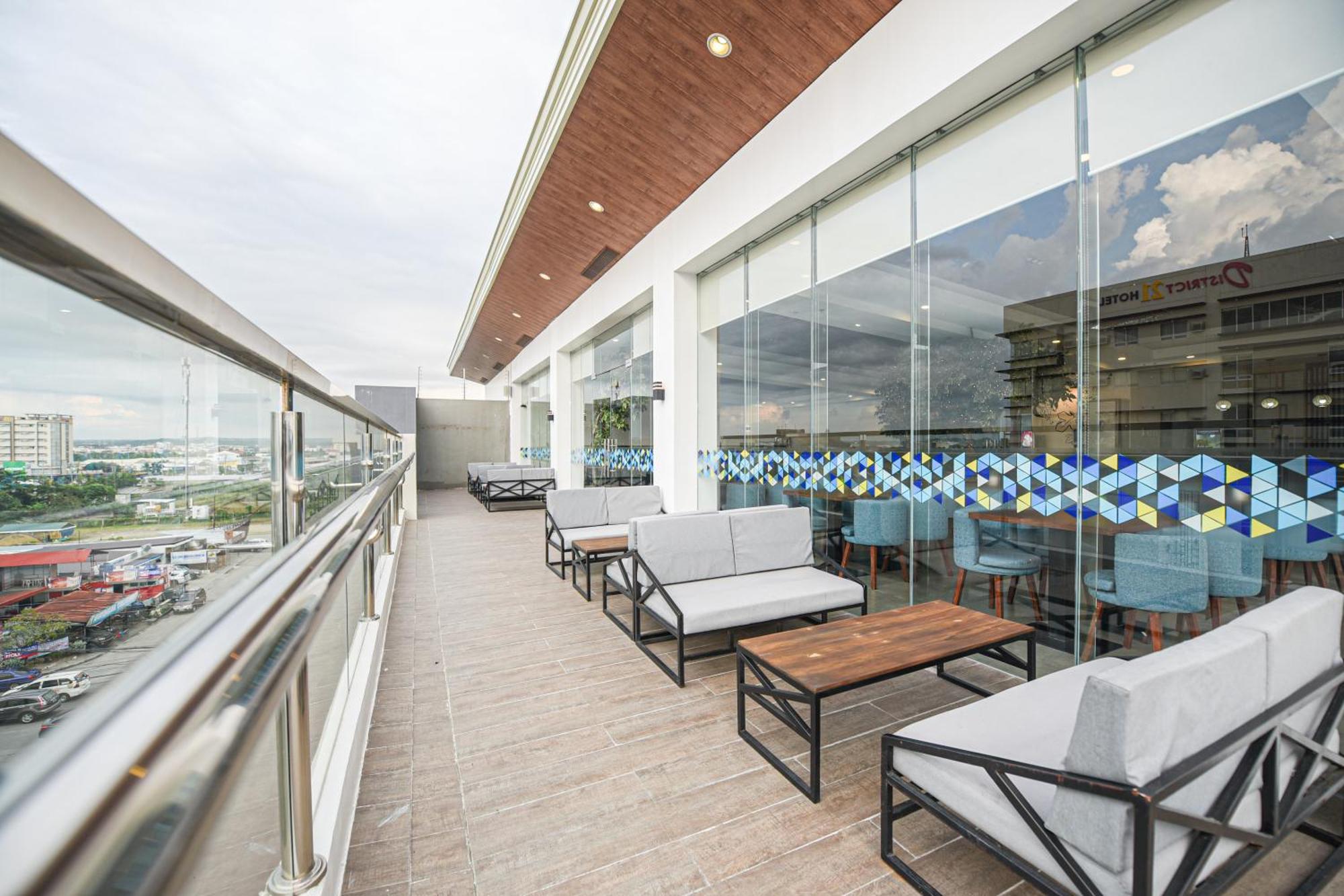 Figtree Hotel Илоило Экстерьер фото